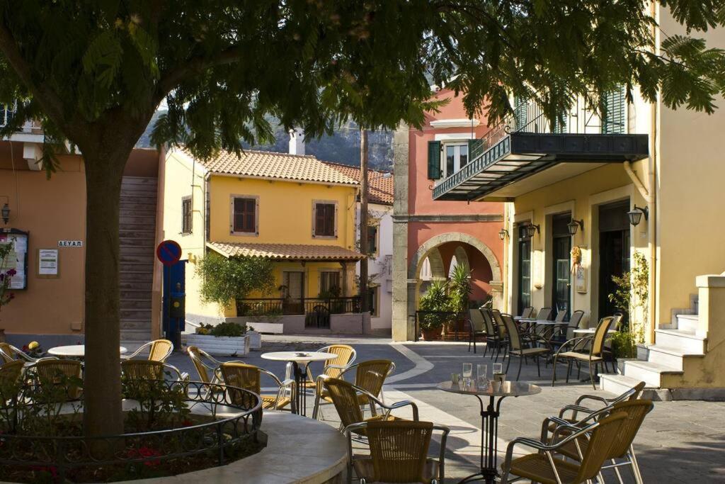 Villa Alexakis Doukádes Dış mekan fotoğraf